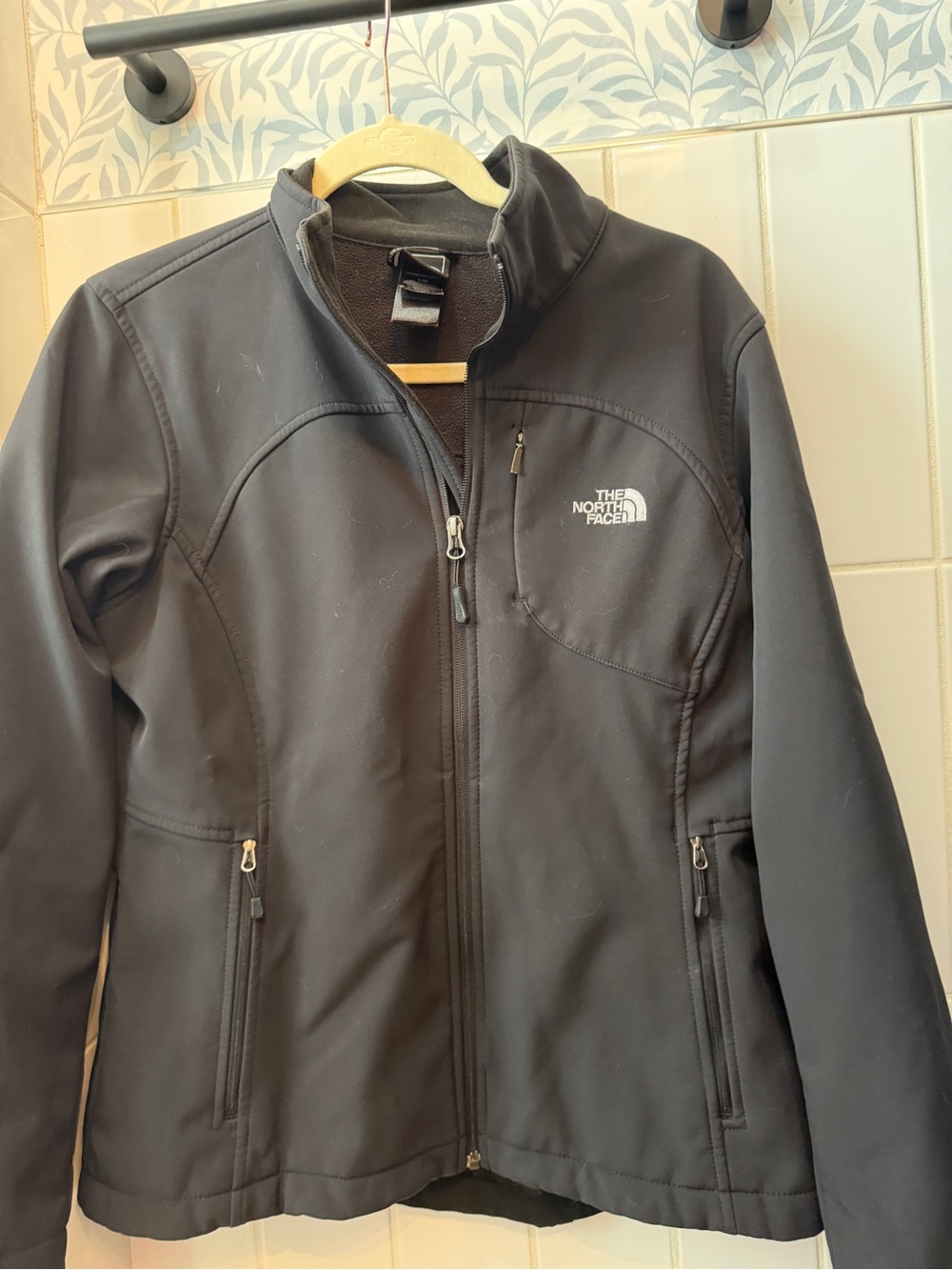 The North Face Women's Black Softshell Ski Jacket